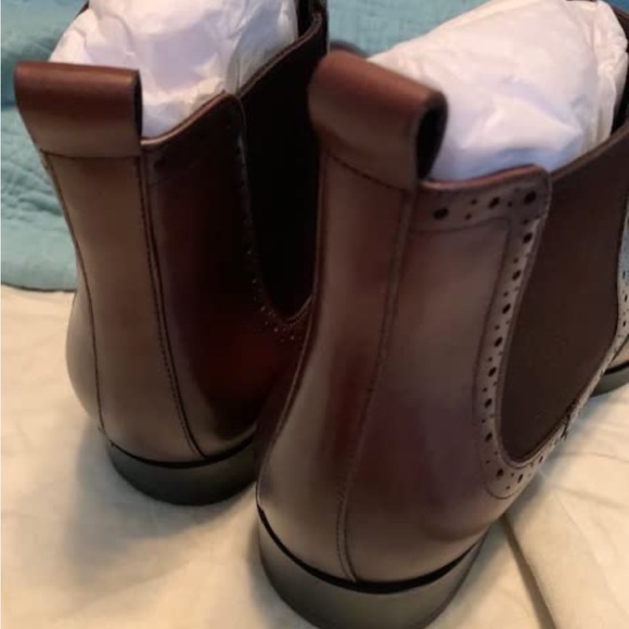 BRAND NEW MENS STYLISH BROWN FALL CHELSEA BOOTS NWT - Picture 10 of 10